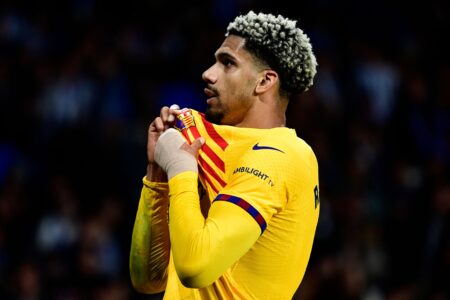 أخبار برشلونة.. البرسا يشتكي وكلاء رونالد أراخو